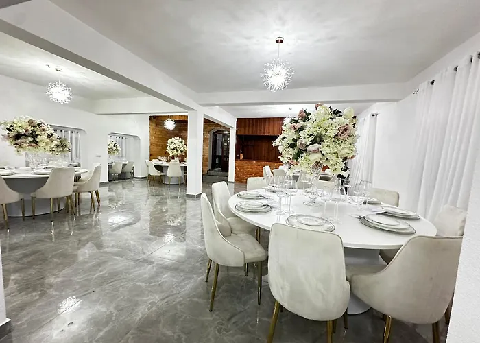 Quinta Dos Encantos Full Private Mansion *