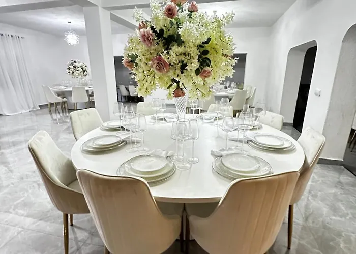 Quinta Dos Encantos Full Private Mansion *